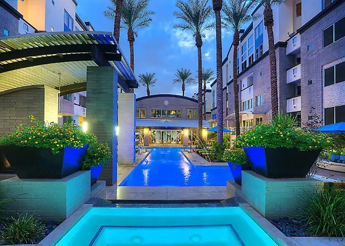 Loft With Views-king Beds-shop & Dine-1mi & Parking 4058 Phoenix