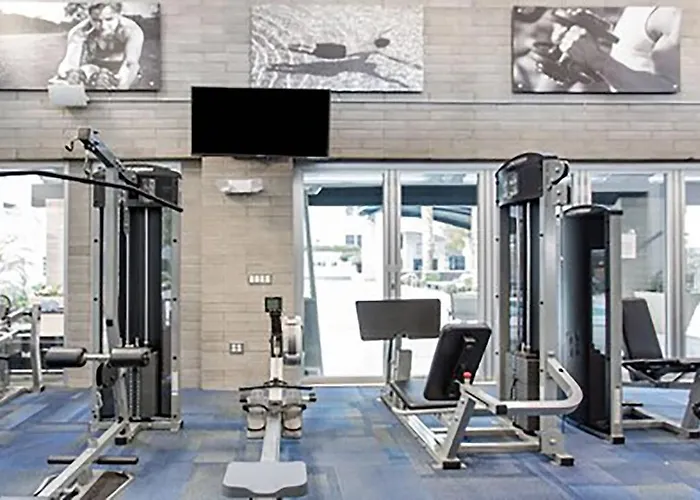 Loft With Views-king Beds-shop & Dine-1mi & Parking 4058