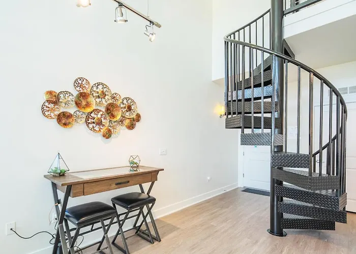 Loft With Views-king Beds-shop & Dine-1mi & Parking 4058 Apartment Phoenix